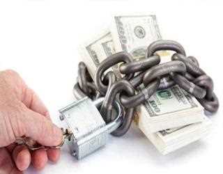 How did I manage tough money crisis days?