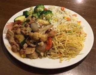 What Kind of Food is Available in China Gourmet Menu?