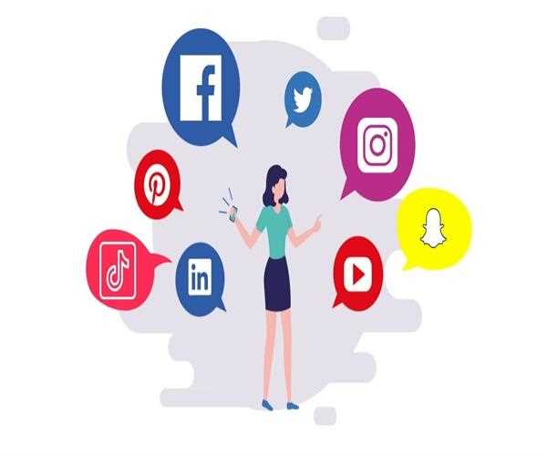 How Do Social Media Portal Handle Their Schemas For Handling Large-Scale Data?