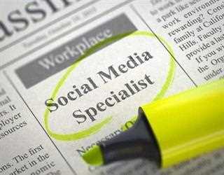 6 Reasons why you should hire social media professional for your brand
