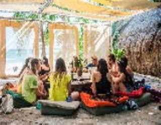 The Things to Consider When Planning a Yoga Retreat
