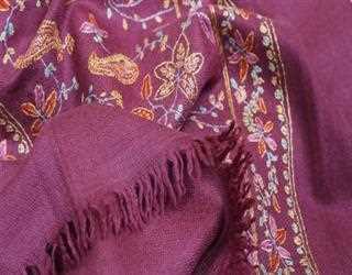 Best Tips To Preserve Your Cashmere Pashmina Shawl