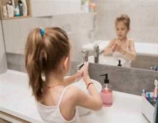 How To Keep Your Bathroom Child-Friendly: A Guide for First-Time Parents