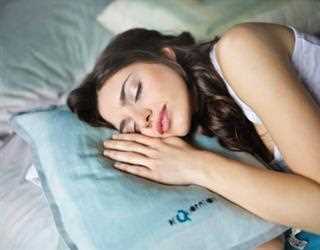 How Sleeping Postures and Mattress affect your Sleep?