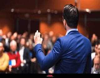 A keynote speaker Paris and why do they require for a business event?