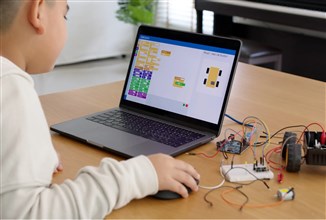 8 Elementary Science Tutoring Tips for Curious Young Minds