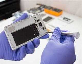 Thinking of Buying a New Samsung Phone, Think About Repair Costs Too