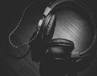 Wireless Headphones For TV