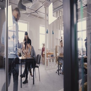 How Commercial Lighting Impacts Workplace Productivity