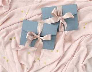 7 Super Romantic Gifts for your husband on New Year 2021