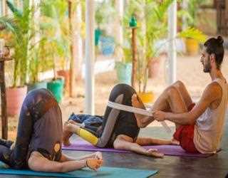 Why Should Every Yogi Take a 200 Hour YTT Course?