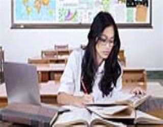 5 Ways to Become an Excellent Student in College