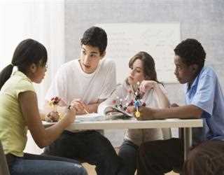 Importance of extracurricular activities in schools and colleges