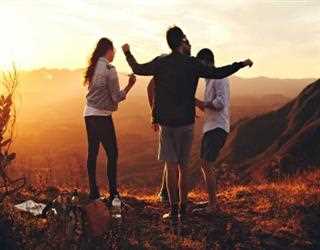 How to Break Your Shyness and Be Affable?