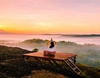 HOW TO INSPIRE HEALTHY LIVING IN YOUR SMALL BUSINESS