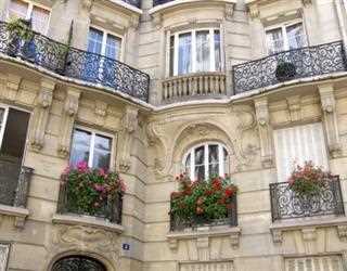 What is covered in Assurance copropriété syndic bénévole?