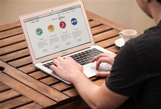 Creative Thinkers vs. Data-Driven Planners: Who Makes the Better Leader