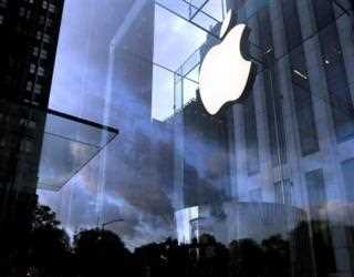 Apple shareholders urged to not vote in favor of CEO Tim Cook's swelling Bonus
