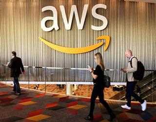 Amazon enters with new cloud tools in AI competetion against Microsoft and Google