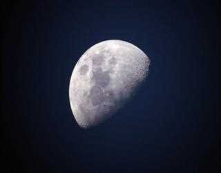 china's CHANG'E 5 lunar lander discovers water on the moon for the 1st time