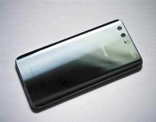 Honor X30 features a circular main camera with triple cameras.