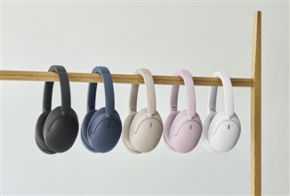 Sony launches refreshed WH-1000XM4C headphones for $300