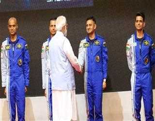 Gangayan Misison include 4 astronauts name announced by PM Modi