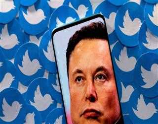 Apple threatened to remove Twitter from the App Store over in-app purchases.