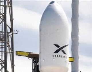 Starlink, a private aeroplane internet service, is launched by SpaceX.