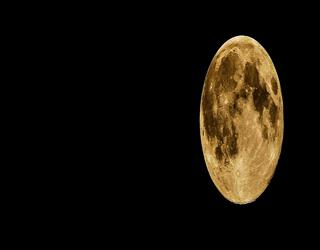 Rolls-Royce receives funds for the development of a small nuclear reactor for the lunar base