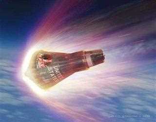 SpaceX capsule returns to Earth after first private spacewalk