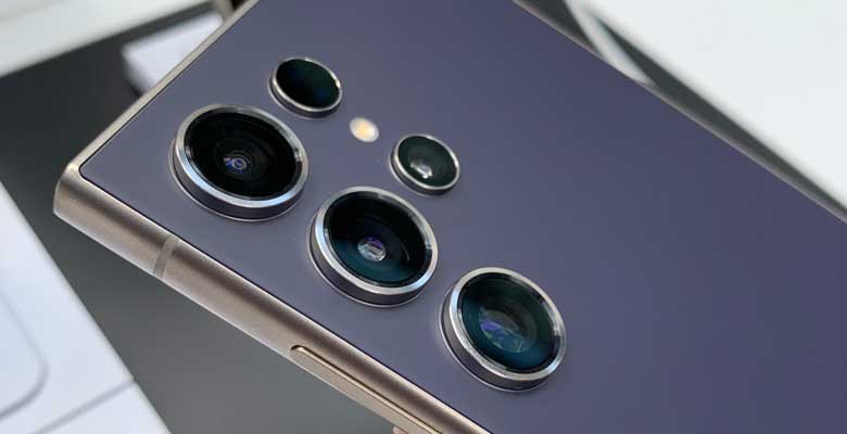 Save Big on Samsung Galaxy Z Fold 6 and S24 Deals!