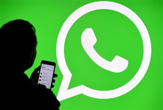 WhatsApp Rolls Out AI-Powered Chat Wallpaper Feature; Threaded Message Replies Seen in Development