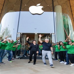 Apple Intelligence Launching in India This April, Confirms CEO Tim Cook