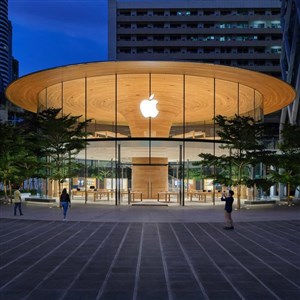 Apple Store App Launches in India with a Personalized Shopping Experience