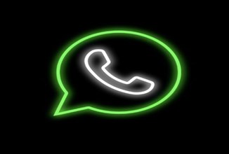 Perplexity now lets you schedule tasks on WhatsApp: Know how